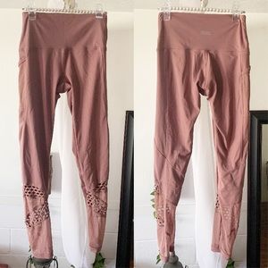 PINK Ultimate High Rise Dusty Rose Mesh Leggings